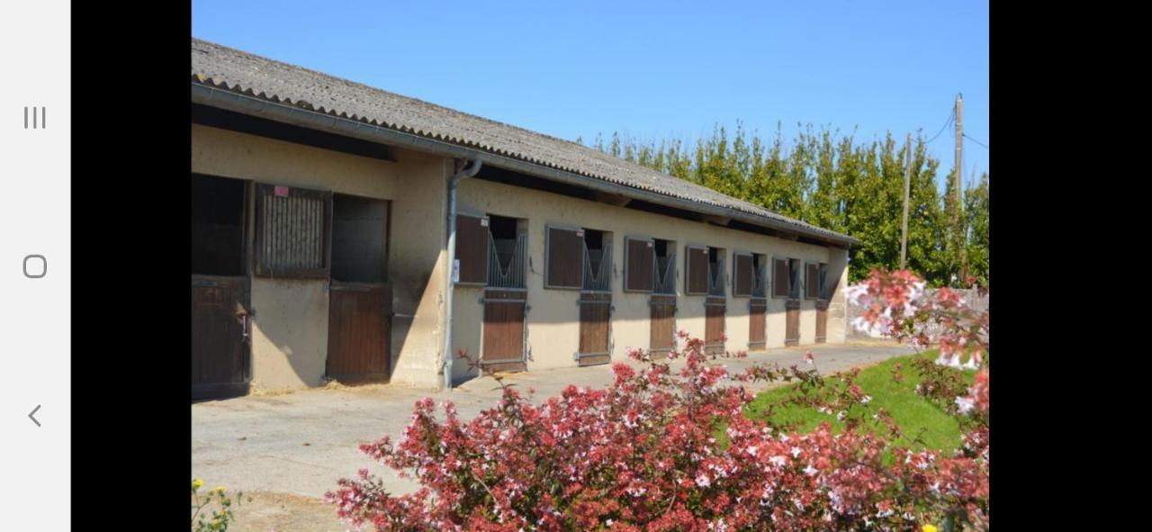 Le Cezembre Gite La Taniere Moidrey Εξωτερικό φωτογραφία
